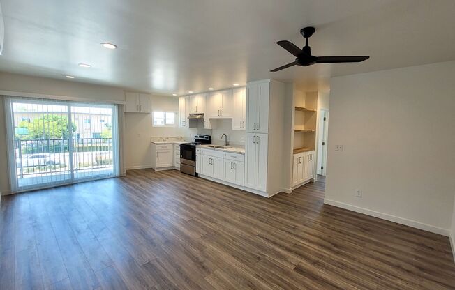 2 beds, 2 baths, 710 sqft, $2,650, Unit 20