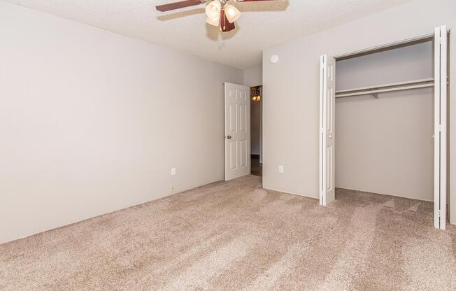 1 bed, 1 bath, 600 sqft, $869