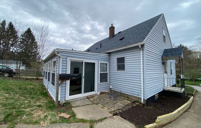 908 Kennebec Ave Akron Oh 44305