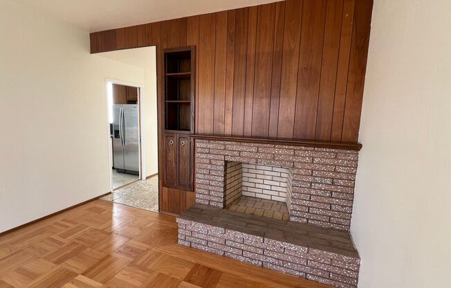 Epic REA - Charming Outer Sunset Home! 4 BR/3 BA w/ Parking