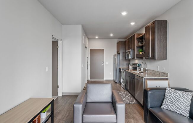 1 bed, 1 bath, 605 sqft, $1,525, Unit 201