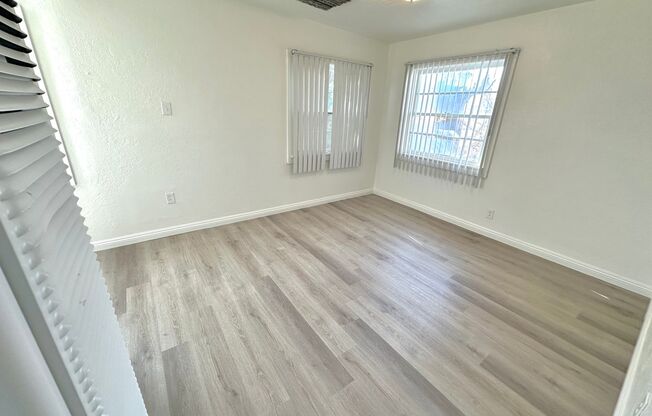 1 bed, 1 bath, $750, Unit A