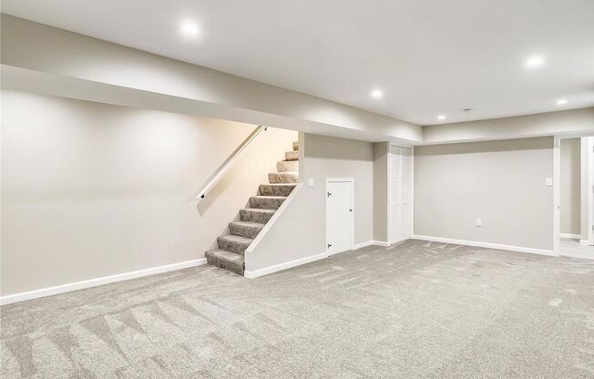Renovated Townhome with Outdoor Space