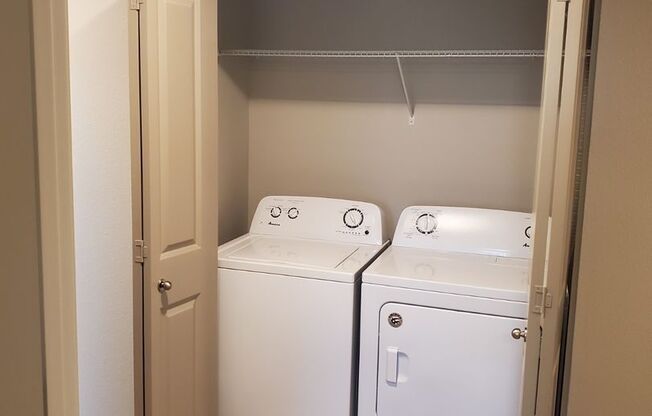 3 beds, 2 baths, 1,210 sqft, $2,550, Unit D-131