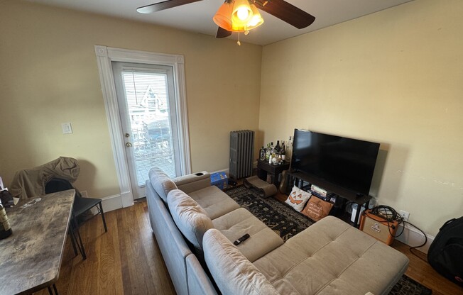 4 beds, 2 baths, $5,000, Unit 2