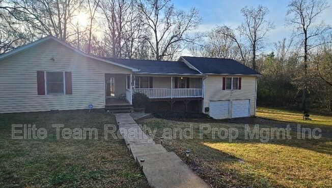 3608 COWBOY LN