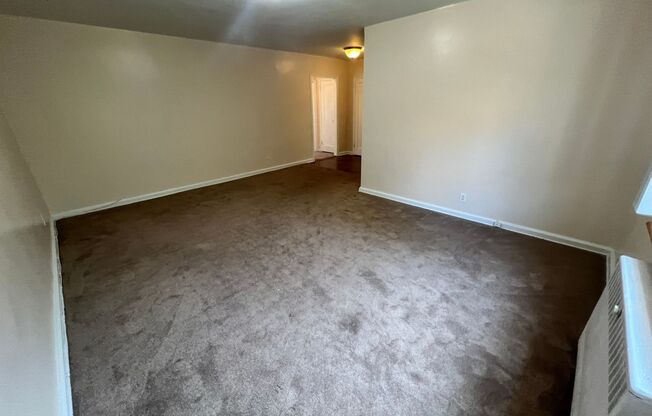 1 bed, 1 bath, $2,200, Unit Apt C1