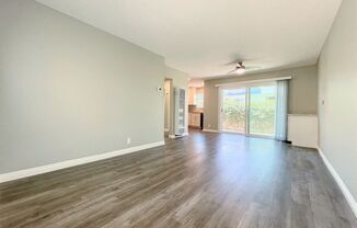 2 beds, 1 bath, $3,495, Unit 102