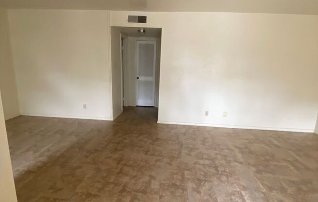 1 bed, 1 bath, 752 sqft, $785, Unit 10B