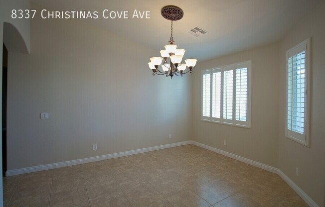 8337 CHRISTINAS CV AVE