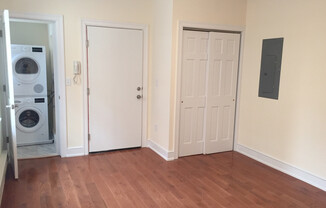 1 bed, 1 bath, $1,550, Unit #1R