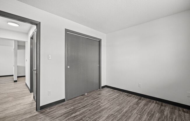 The Grove at Hickman - Now offering $500 off the first month rent when you look and lease!