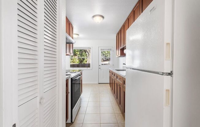 4120 Walnut St. #B - 1 bedroom | 1bath