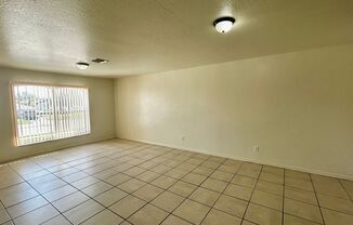 2 beds, 2 baths, $1,500, Unit 7