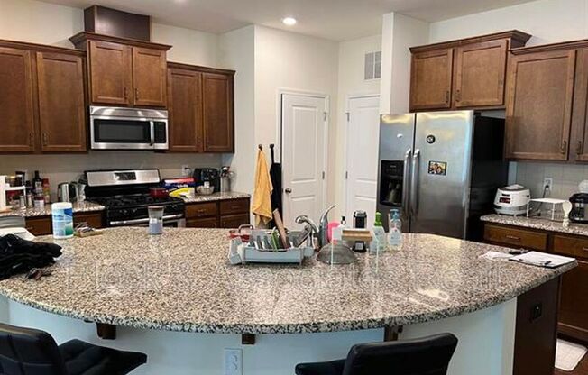 1156 LOOKOUT RDG
