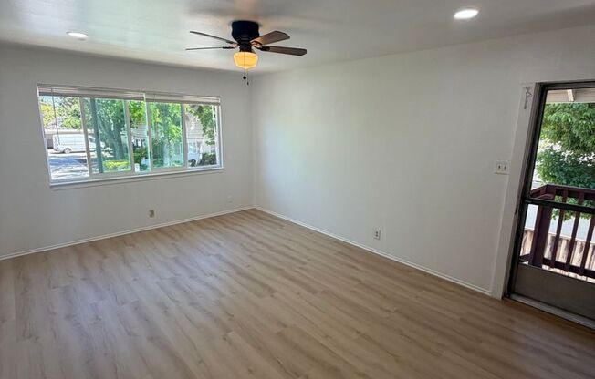 831 OPAL DR