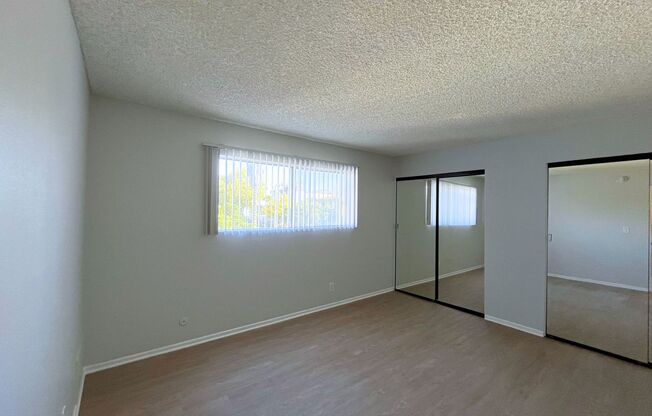 1 bed, 1 bath, 700 sqft, $1,698, Unit 112