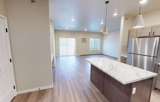 1 bed, 1 bath, 851 sqft, $1,275, Unit 1631-408