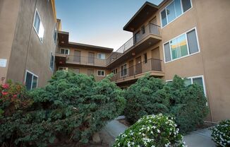 2 beds, 2 baths, $3,095, Unit 50K