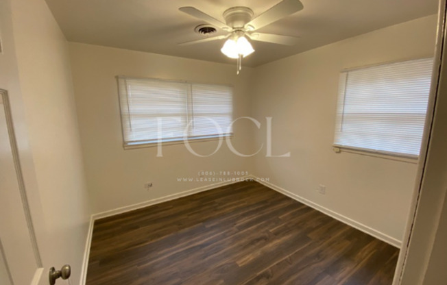 3 beds, 2 baths, $1,300