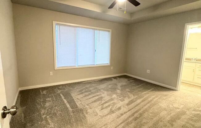 3 beds, 2.5 baths, $2,195