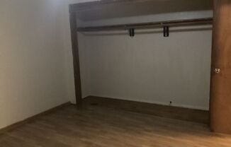 2 beds, 1 bath, $850