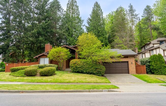 4bd/2.75ba Bellevue Home