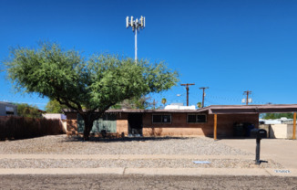 2502 E YUCATAN