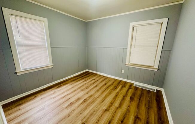 Section 8  Totally Renovated Ready 2 bedroom 1 Bath Brick house for lease