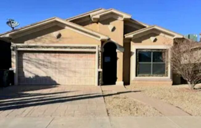 3 bedroom 2 bathroom beautiful rental ! Available now!