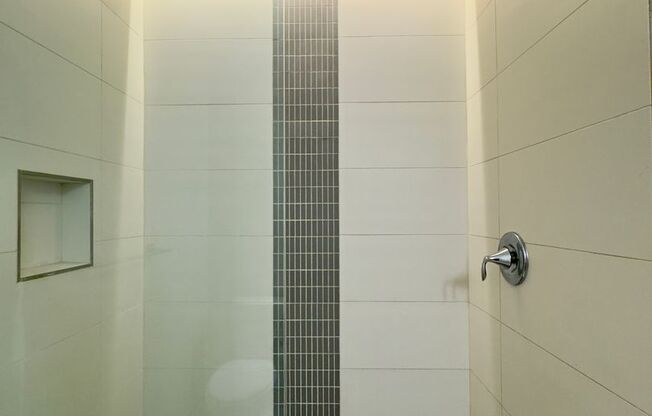 1 bed, 1 bath, 420 sqft, $1,299, Unit 30