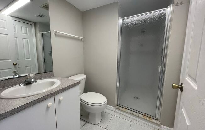 2 beds, 2 baths, $1,495, Unit 621 SW 47th Ter Unit 103