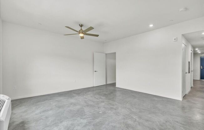 Studio, 1 bath, 537 sqft, $1,925, Unit 210