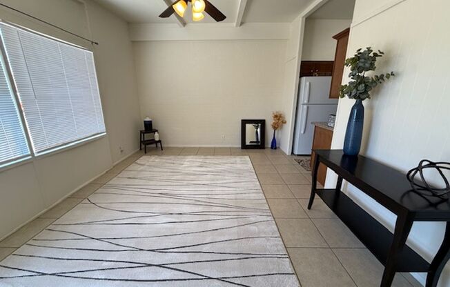 2 Bed 1 Bath Spacious Apartment
