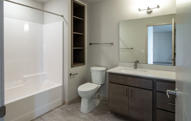 3 beds, 2 baths, 1,413 sqft, $3,600, Unit 625