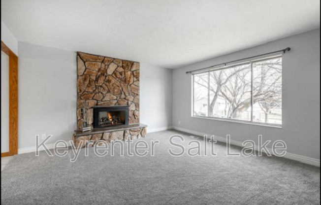 2373 W JACK CIR