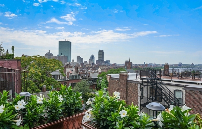 1 bed, 2 baths, 1,327 sqft, $9,900, Unit PH