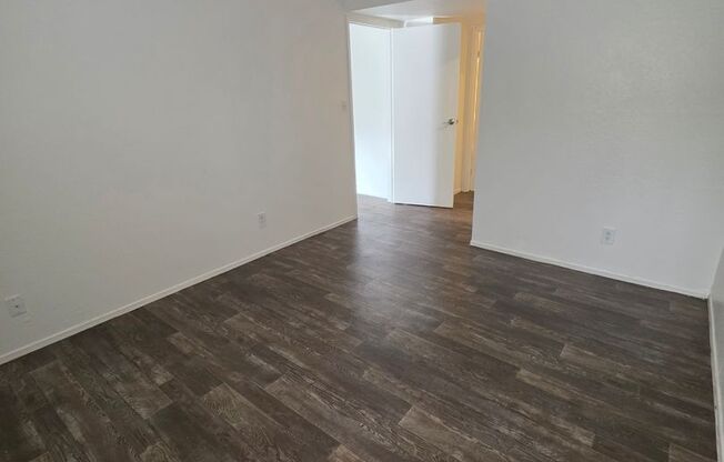 2 beds, 2 baths, 822 sqft, $1,099, Unit 101