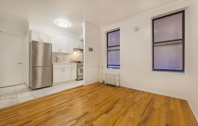 1 bed, 1 bath, $2,600, Unit 4