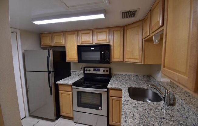 1 bed, 1 bath, 581 sqft, $1,200, Unit 1