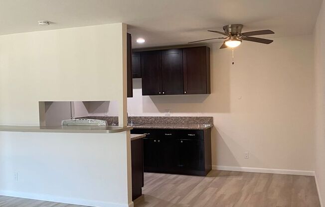 2 beds, 1 bath, 858 sqft, $2,200, Unit 945-53