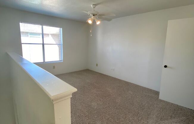 2 beds, 2 baths, 1,038 sqft, $1,085, Unit 2804