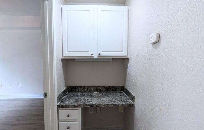 1 bed, 1 bath, $1,450, Unit Unit 219