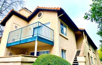 FOR RENT - Inviting Upper Unit 3 BR Condo With Hardwood Floors, Fireplace, Community Pool