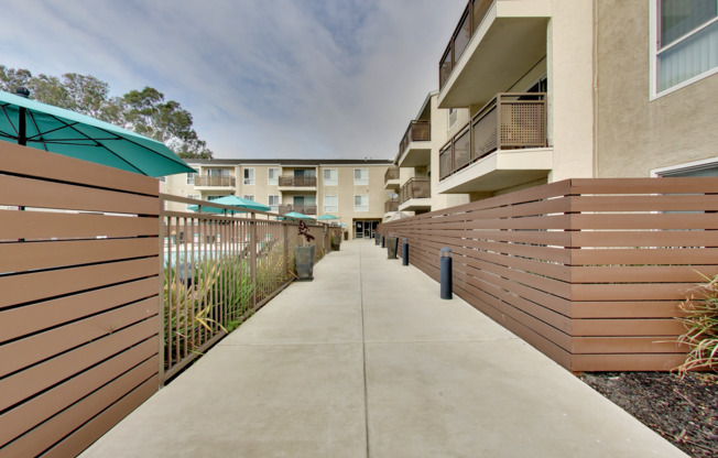 1 bed, 1 bath, 675 sqft, $1,995, Unit 210