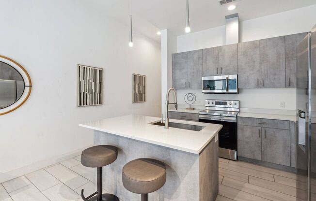 1 bed, 2 baths, $1,799, Unit 404