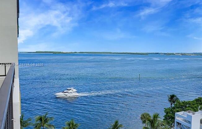 2 beds, 2 baths, $4,500, Unit # A 1007