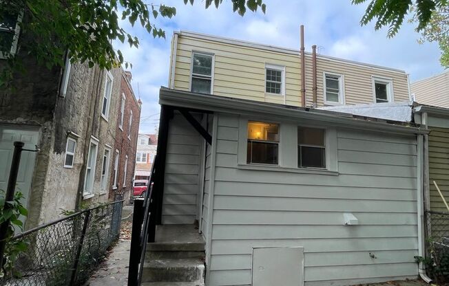 Beautiful 4 Bedroom, 1.5 Bath in Chester