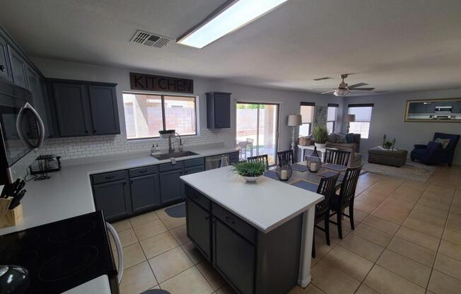 3 beds, 2 baths, 1,723 sqft, $10,500
