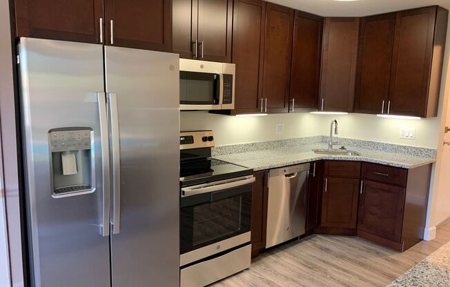 1 bed, 1 bath, 723 sqft, $1,850, Unit 5331 #3